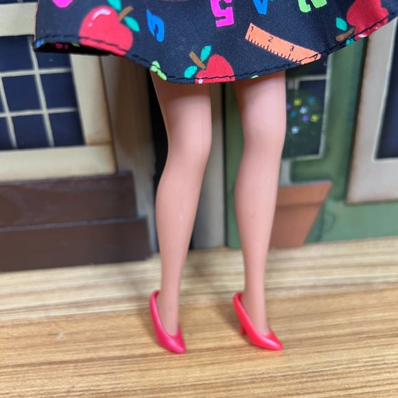 Vintage 1966/1976 Barbie Doll Blonde Long Straight Hair Blue Eyes 12 Inches - Picture 4 of 11